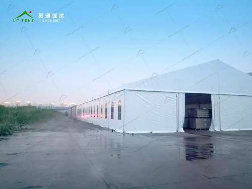 灵通篷房为企业搭建临时仓储篷房